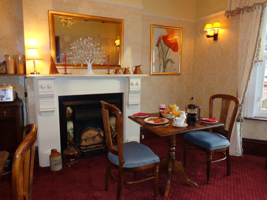 The Aidan Guest House 스트렛포드-어폰-에이본 외부 사진